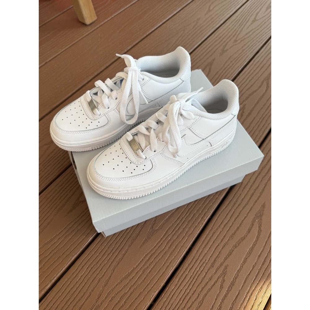 Big Kids Boys/Unisex Nike Air Force 1 LE (GS) White/White FV5951 111 3.5Y NEW
